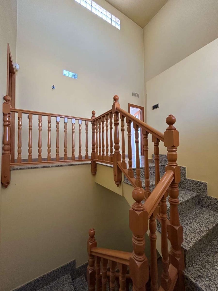 4 bedroom Finca/Country House for sale in Lorca - € 390,000 (Ref: 9926808)