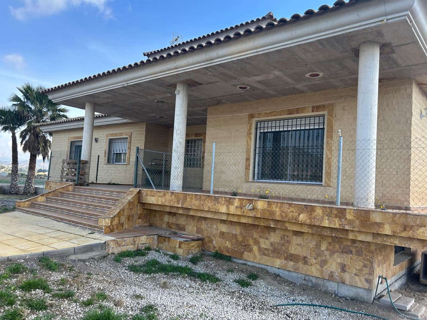4 bedroom Finca/Country House for sale in Lorca - € 390,000 (Ref: 9926808)