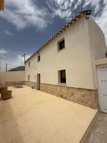 7 soverom Villa til salgs i Vélez-Blanco med svømmebasseng - € 499 950 (Ref: 9966157)