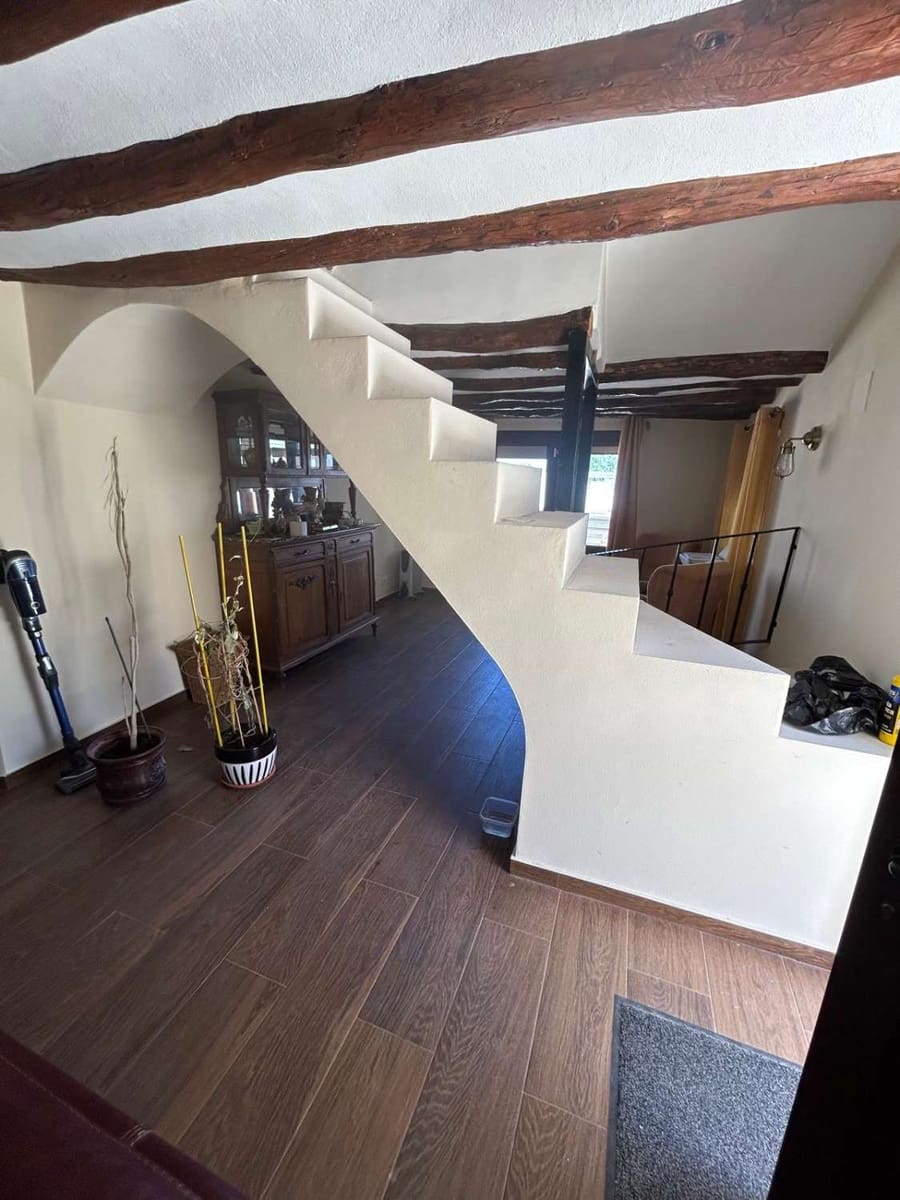7 bedroom Villa for sale in Velez-Blanco with pool - € 499,950 (Ref: 9966157)