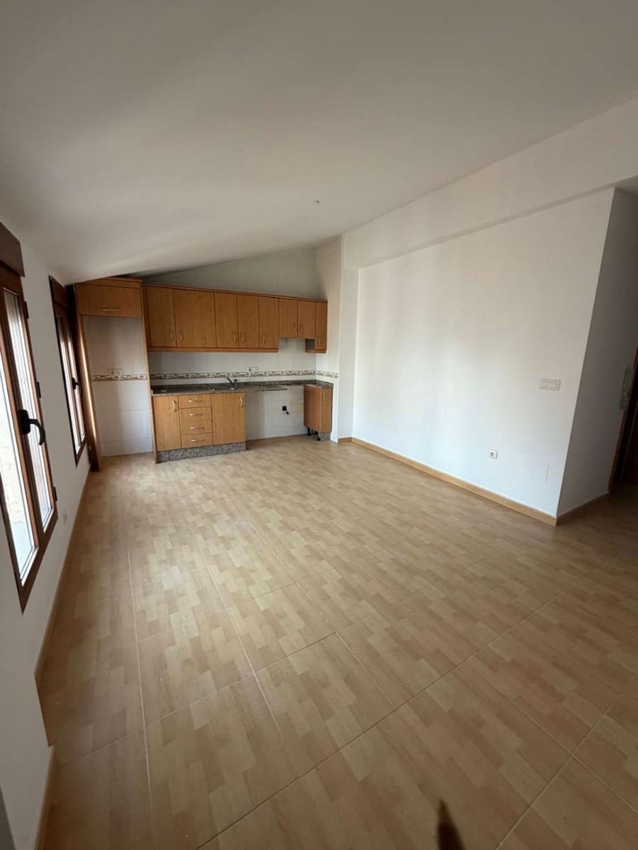 4 chambre Appartement à vendre à Velez-Rubio - 117 000 € (Ref: 9979432)