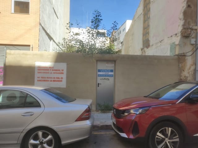 Tontti myytävänä paikassa Mont-Olivet, Valencia kaupunki - 150 000 € (Ref: 9147739)