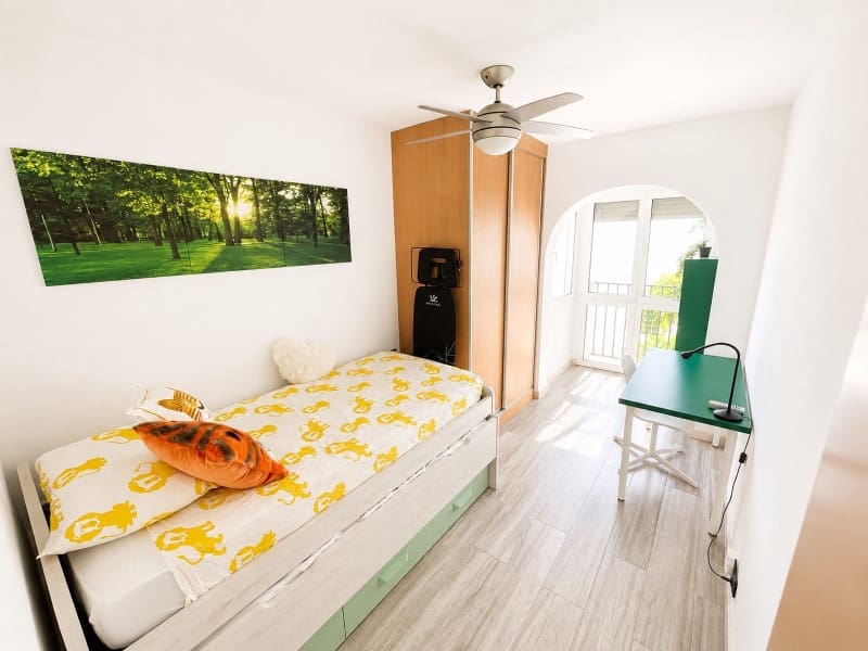 Pareado de 3 habitaciones en Gran Alacant en venta con garaje - 300.000 € (Ref: 10008789)