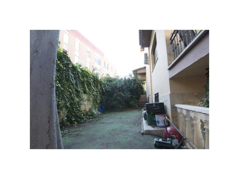 6 soveværelse Villa til salg i Canals med garage - € 400.000 (Ref: 10008790)