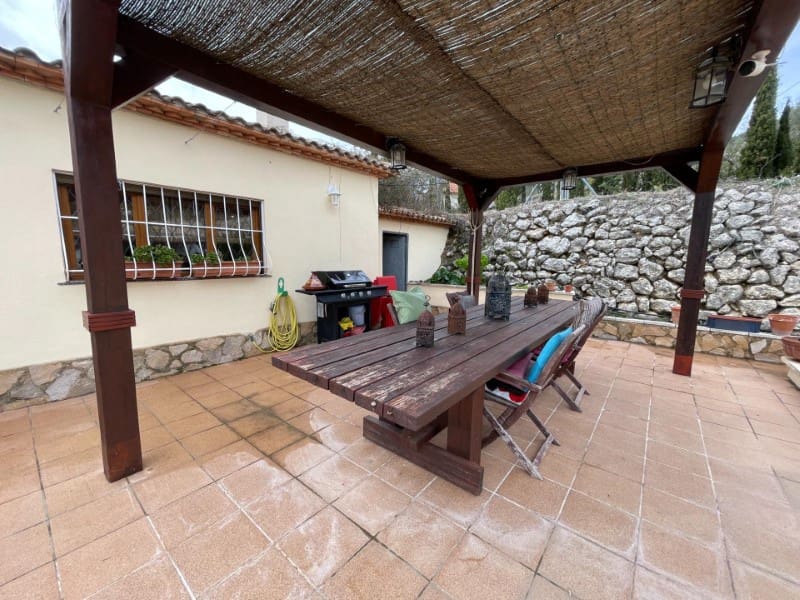 4 bedroom Villa for sale in Balones with pool garage - € 325,000 (Ref: 10008791)