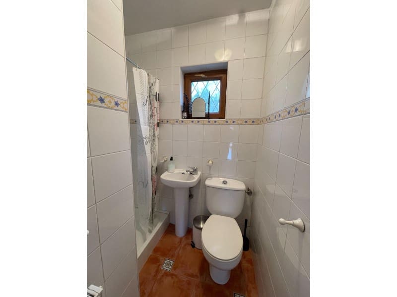 4 bedroom Villa for sale in Balones with pool garage - € 325,000 (Ref: 10008791)