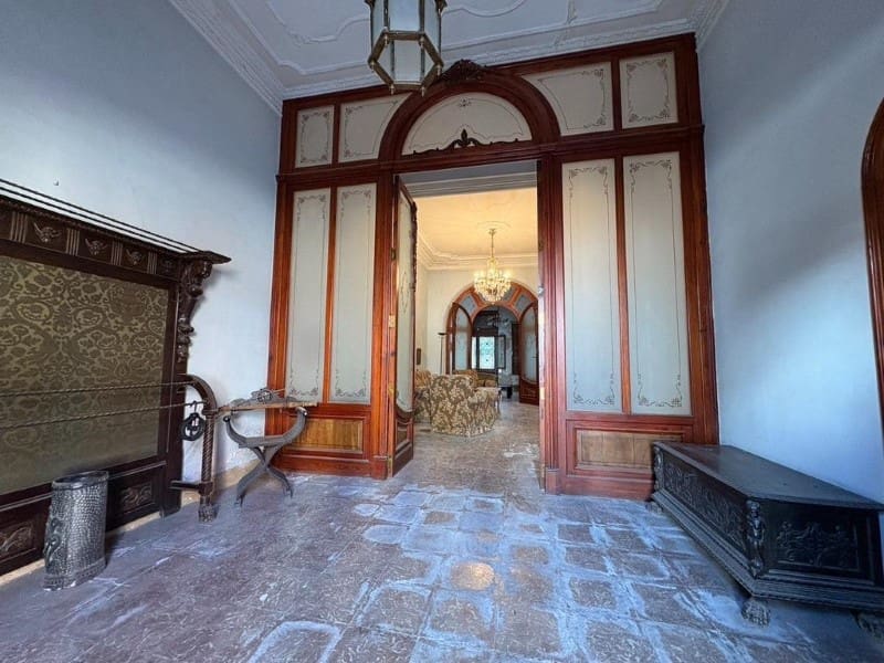 10 soverom Villa til salgs i Canals med svømmebasseng - € 450 000 (Ref: 10008792)
