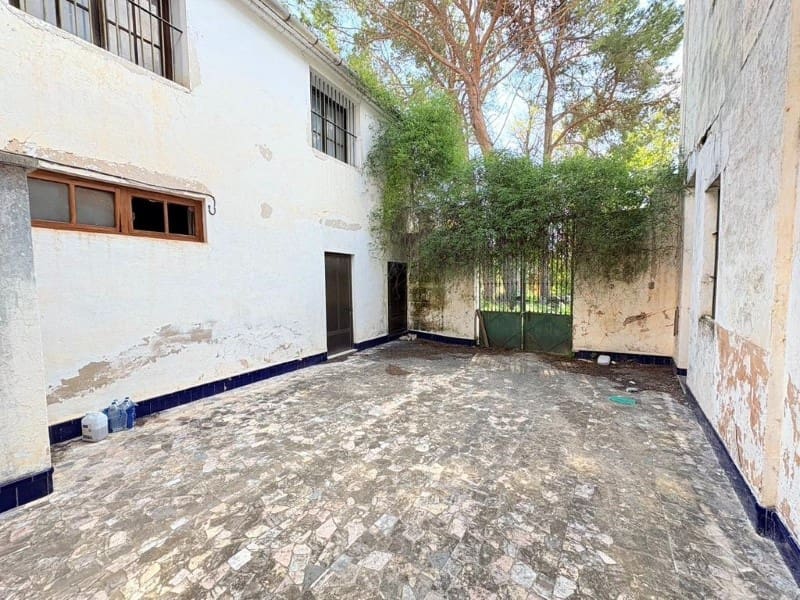 10 soverom Villa til salgs i Canals med svømmebasseng - € 450 000 (Ref: 10008792)