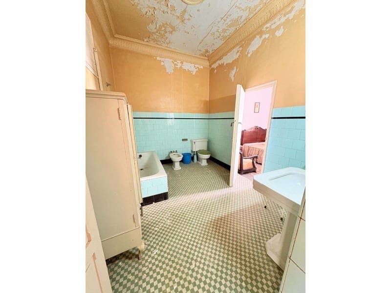 10 soverom Villa til salgs i Canals med svømmebasseng - € 450 000 (Ref: 10008792)