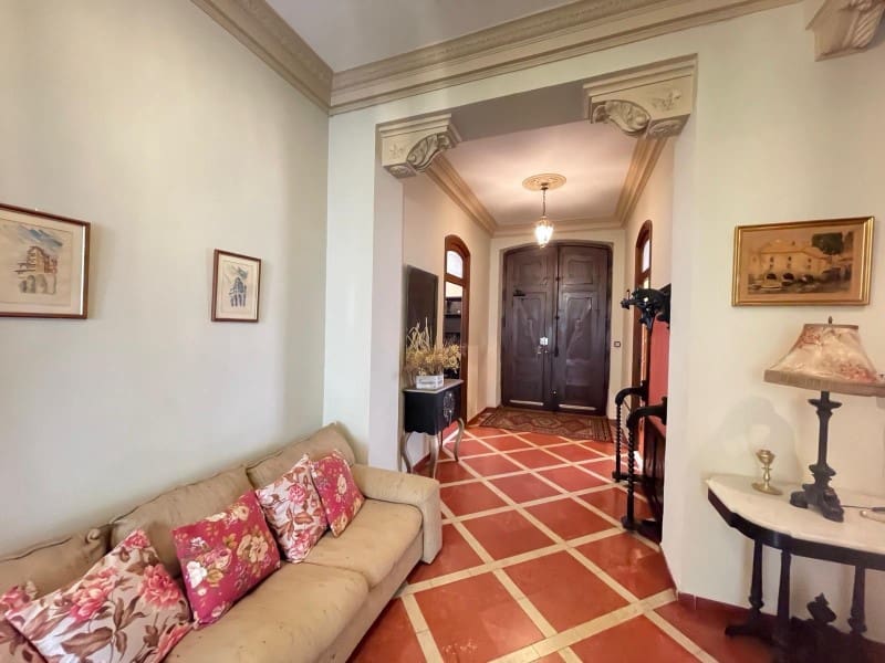 9 bedroom Villa for sale in Cocentaina with garage - € 480,000 (Ref: 10008793)