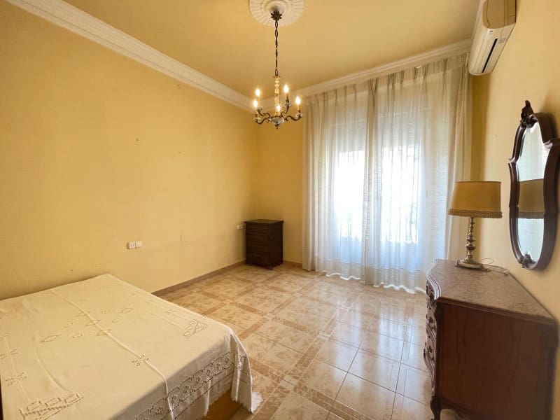 9 bedroom Villa for sale in Cocentaina with garage - € 480,000 (Ref: 10008793)