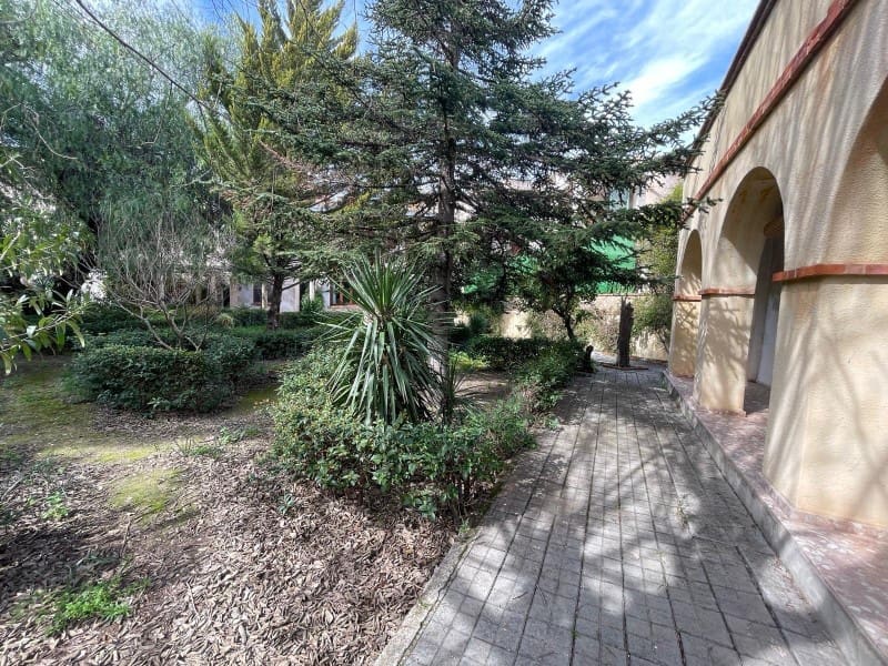 9 bedroom Villa for sale in Cocentaina with garage - € 480,000 (Ref: 10008793)