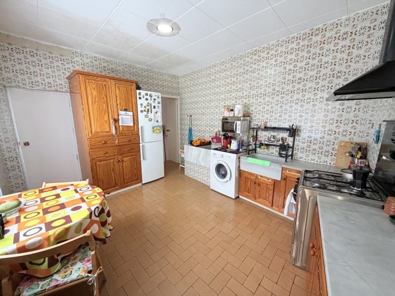 6 makuuhuone Omakotitalo myytävänä paikassa Canals - 250 000 € (Ref: 10008794)