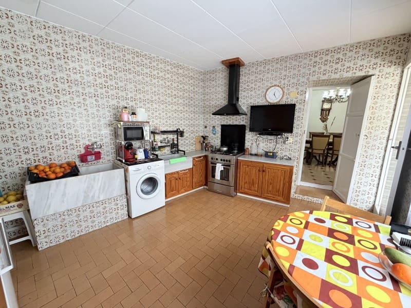 6 makuuhuone Omakotitalo myytävänä paikassa Canals - 250 000 € (Ref: 10008794)