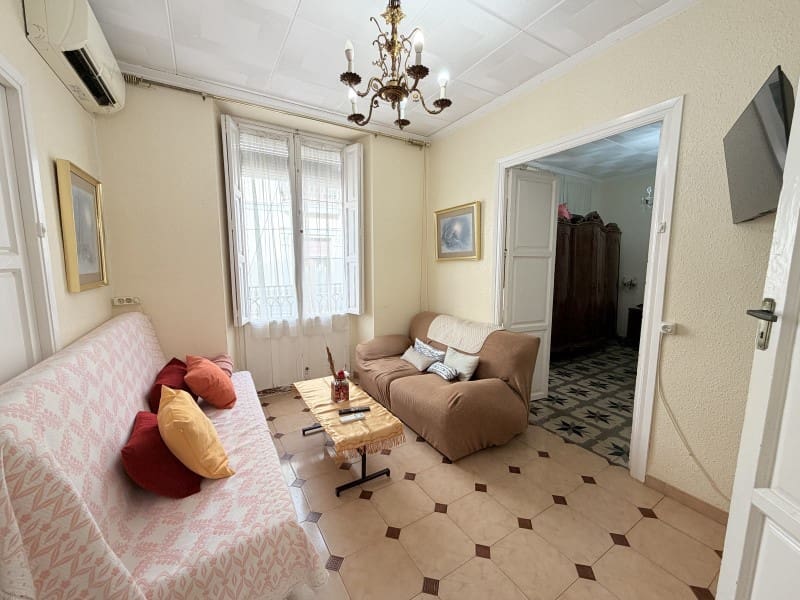 6 makuuhuone Omakotitalo myytävänä paikassa Canals - 250 000 € (Ref: 10008794)