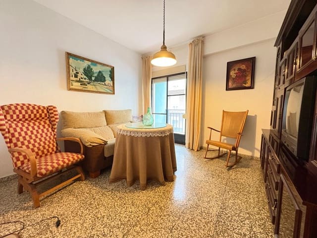 4 bedroom Flat for sale in Xàtiva - € 139,500 (Ref: 10008795)