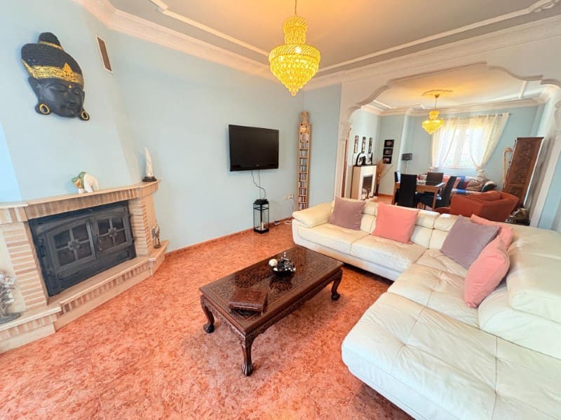 6 soverom Villa til salgs i Canals med svømmebasseng garasje - € 430 000 (Ref: 10008796)
