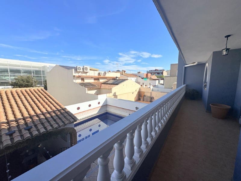 6 soverom Villa til salgs i Canals med svømmebasseng garasje - € 430 000 (Ref: 10008796)