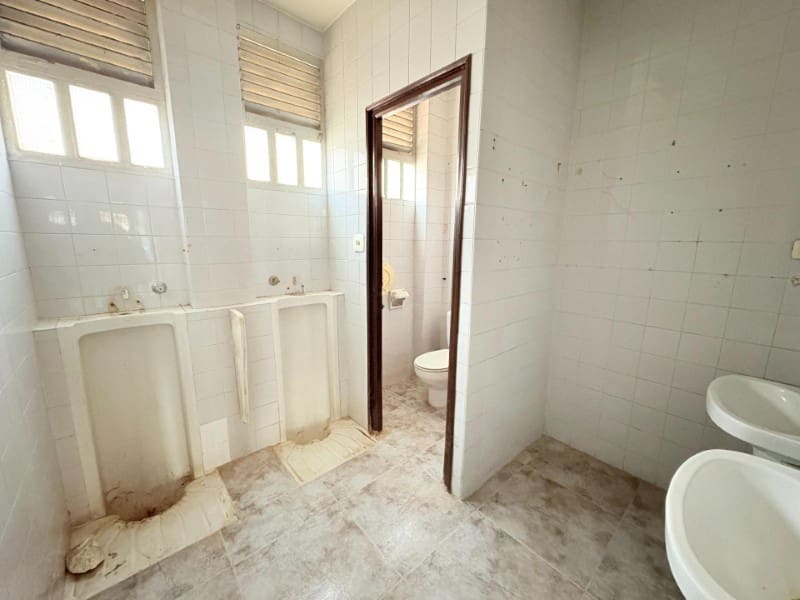 Commercial for sale in L'Alcudia de Crespins - € 125,000 (Ref: 10008798)