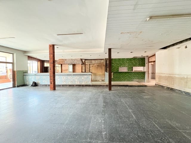 Kommersiell til salgs i L'Alcúdia de Crespins - € 125 000 (Ref: 10008798)