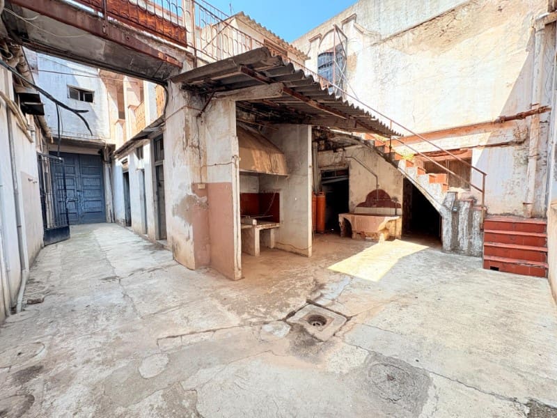 Commercial for sale in L'Alcudia de Crespins - € 125,000 (Ref: 10008798)