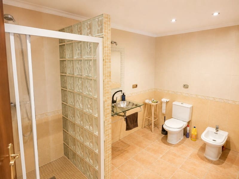 4 camera da letto Villa in vendita in Alzira con piscina garage - 435.000 € (Rif: 10008802)