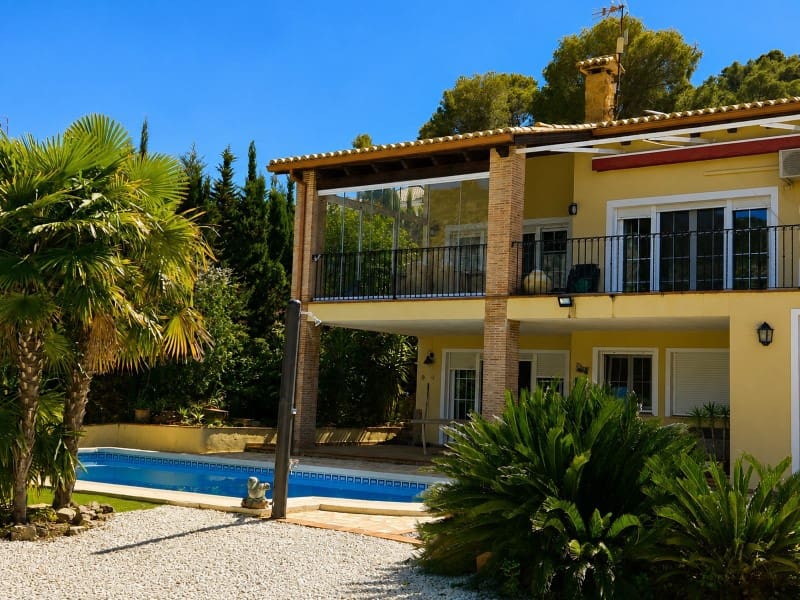 4 camera da letto Villa in vendita in Alzira con piscina garage - 435.000 € (Rif: 10008802)