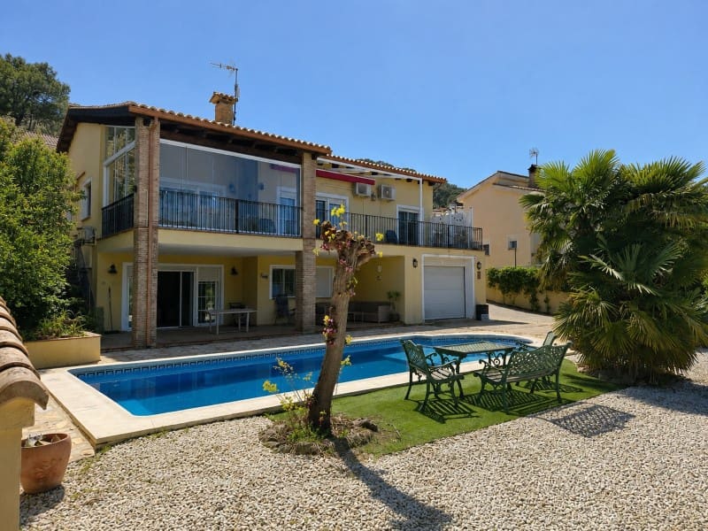 4 camera da letto Villa in vendita in Alzira con piscina garage - 435.000 € (Rif: 10008802)