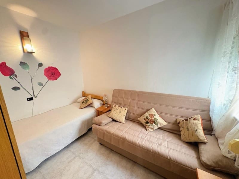 2 bedroom Apartment for sale in Bellreguard with garage - € 170,000 (Ref: 10008803)