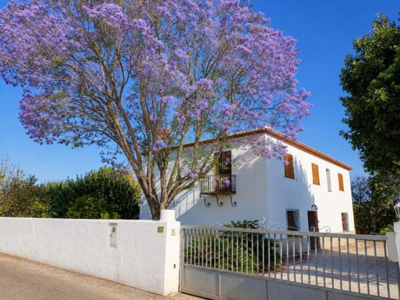 6 bedroom Finca/Country House for sale in Denia with garage - € 1,430,000 (Ref: 10008804)
