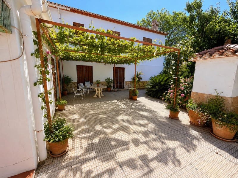 6 bedroom Finca/Country House for sale in Denia with garage - € 1,430,000 (Ref: 10008804)
