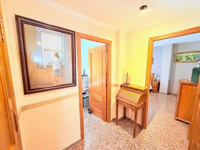 3 Zimmer Wohnung zu verkaufen in Canals - 130.000 € (Ref: 10008805)