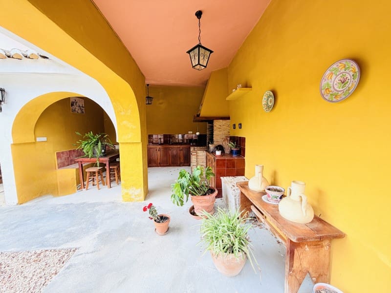 7 soverom Villa til salgs i Canals med svømmebasseng garasje - € 395 000 (Ref: 10008806)