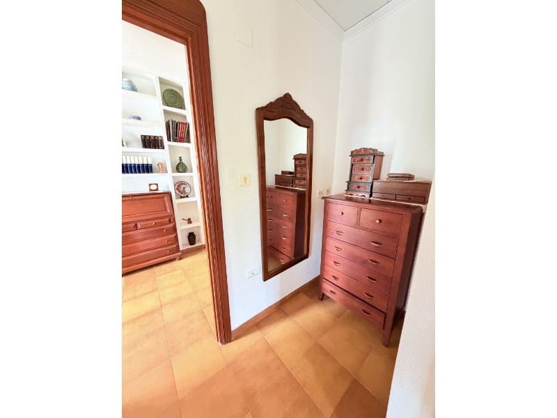 7 soverom Villa til salgs i Canals med svømmebasseng garasje - € 395 000 (Ref: 10008806)