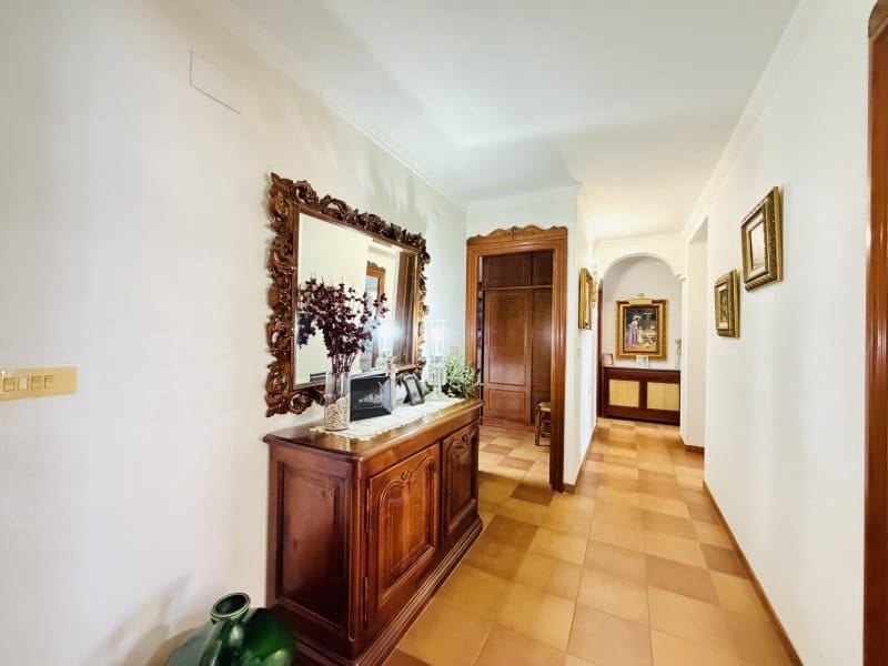 7 soverom Villa til salgs i Canals med svømmebasseng garasje - € 395 000 (Ref: 10008806)