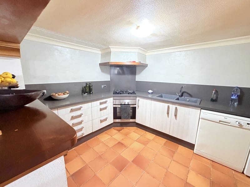 7 soverom Villa til salgs i Canals med svømmebasseng garasje - € 395 000 (Ref: 10008806)