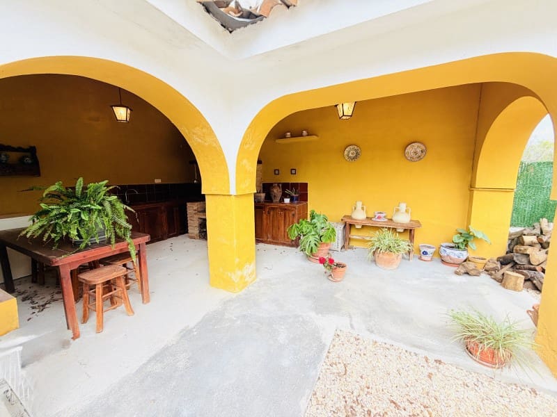 7 soverom Villa til salgs i Canals med svømmebasseng garasje - € 395 000 (Ref: 10008806)