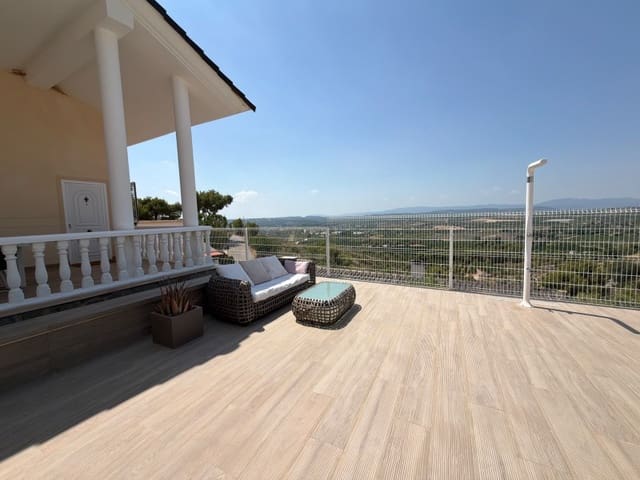 3 chambre Villa/Maison à vendre à Torrent avec piscine garage - 579 000 € (Ref: 10008807)