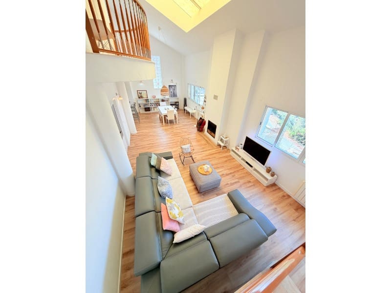 3 chambre Villa/Maison à vendre à Torrent avec piscine garage - 579 000 € (Ref: 10008807)