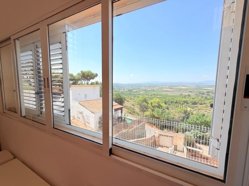 3 chambre Villa/Maison à vendre à Torrent avec piscine garage - 579 000 € (Ref: 10008807)