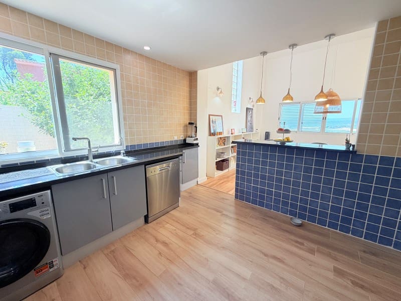 3 chambre Villa/Maison à vendre à Torrent avec piscine garage - 579 000 € (Ref: 10008807)