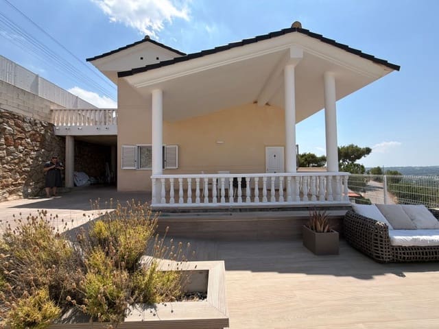 3 chambre Villa/Maison à vendre à Torrent avec piscine garage - 579 000 € (Ref: 10008807)