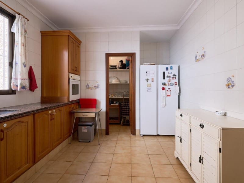 9 makuuhuone Omakotitalo myytävänä paikassa Canals - 360 000 € (Ref: 10008808)