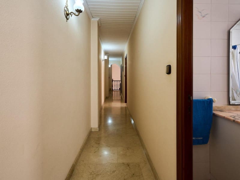 9 makuuhuone Omakotitalo myytävänä paikassa Canals - 360 000 € (Ref: 10008808)