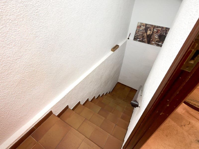 9 makuuhuone Omakotitalo myytävänä paikassa Canals - 360 000 € (Ref: 10008808)