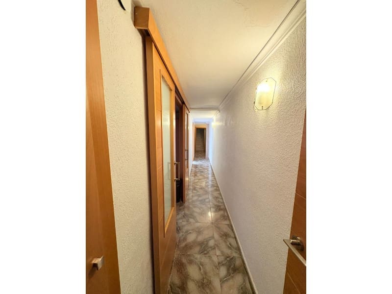 6 quarto Casa em Banda para venda em Ontinyent - 235 000 € (Ref: 10008809)