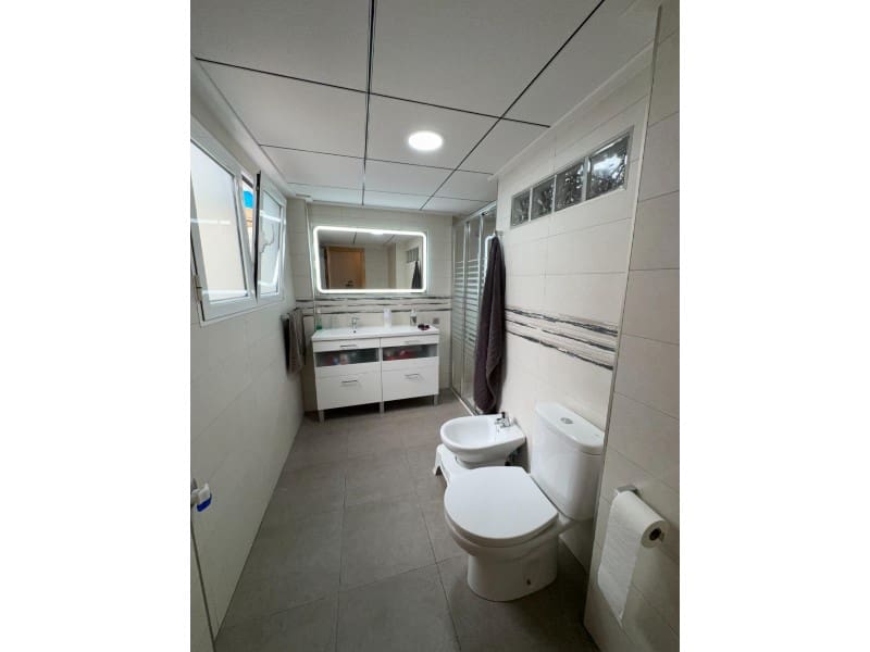 6 quarto Casa em Banda para venda em Ontinyent - 235 000 € (Ref: 10008809)