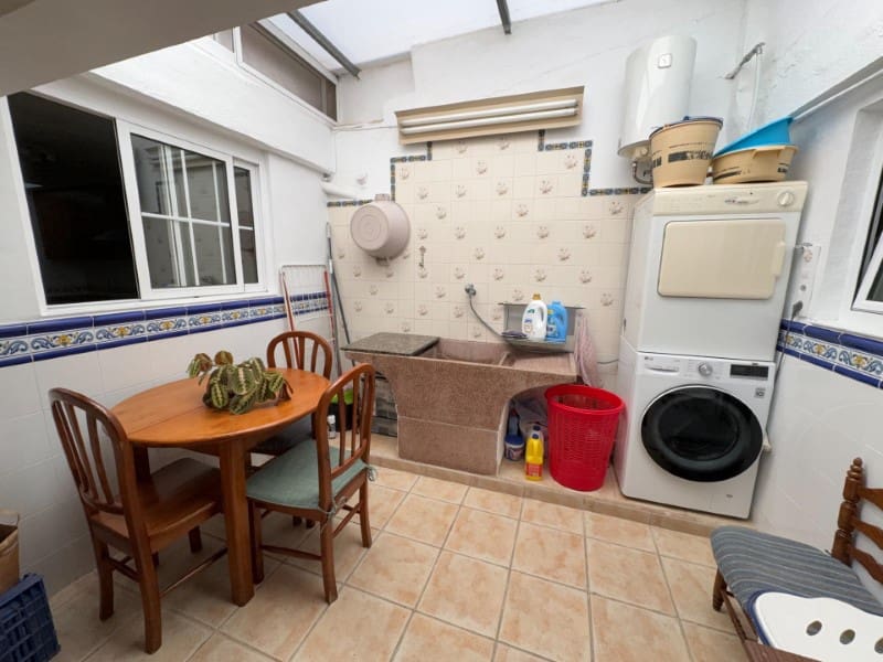 6 quarto Casa em Banda para venda em Ontinyent - 235 000 € (Ref: 10008809)