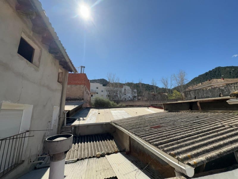 6 quarto Casa em Banda para venda em Ontinyent - 235 000 € (Ref: 10008809)