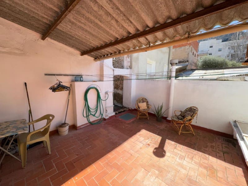 6 quarto Casa em Banda para venda em Ontinyent - 235 000 € (Ref: 10008809)